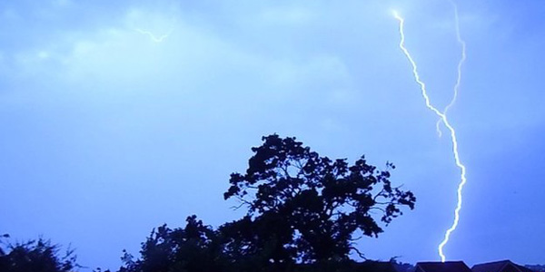 lightning-in-UK